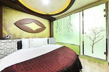 Shim Hotel Soul